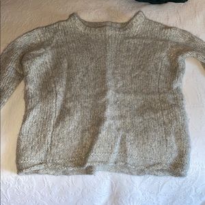 Light grey sweater